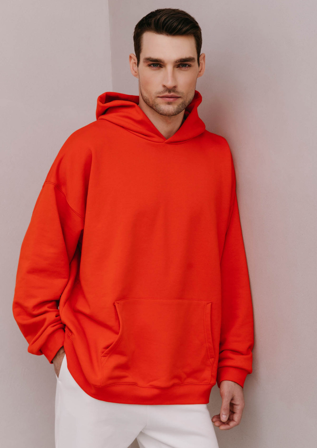 Three on sale color hoodie